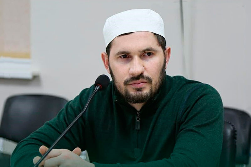 Мухаммад Сулейманов