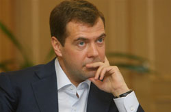 Медведев: В Ливии экстремальная ситуация