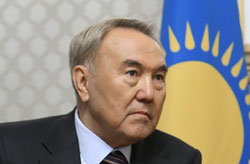 Назарбаев против ношения «хиджабов и паранджи»