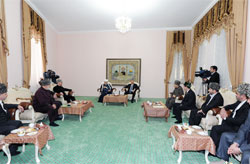 Открытие отреставрированной мечети в Баку