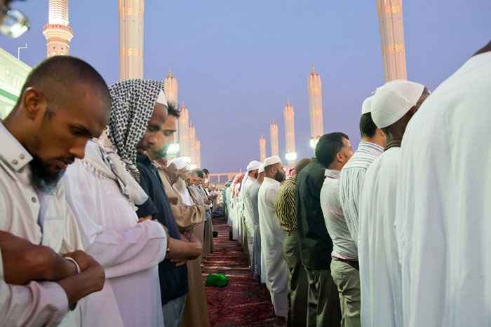 Дагестанские паломники прощаются с Мединой