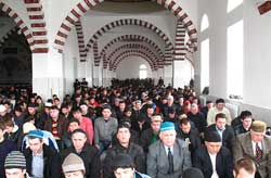 Намаз в мечети (Prayer in a mosque)